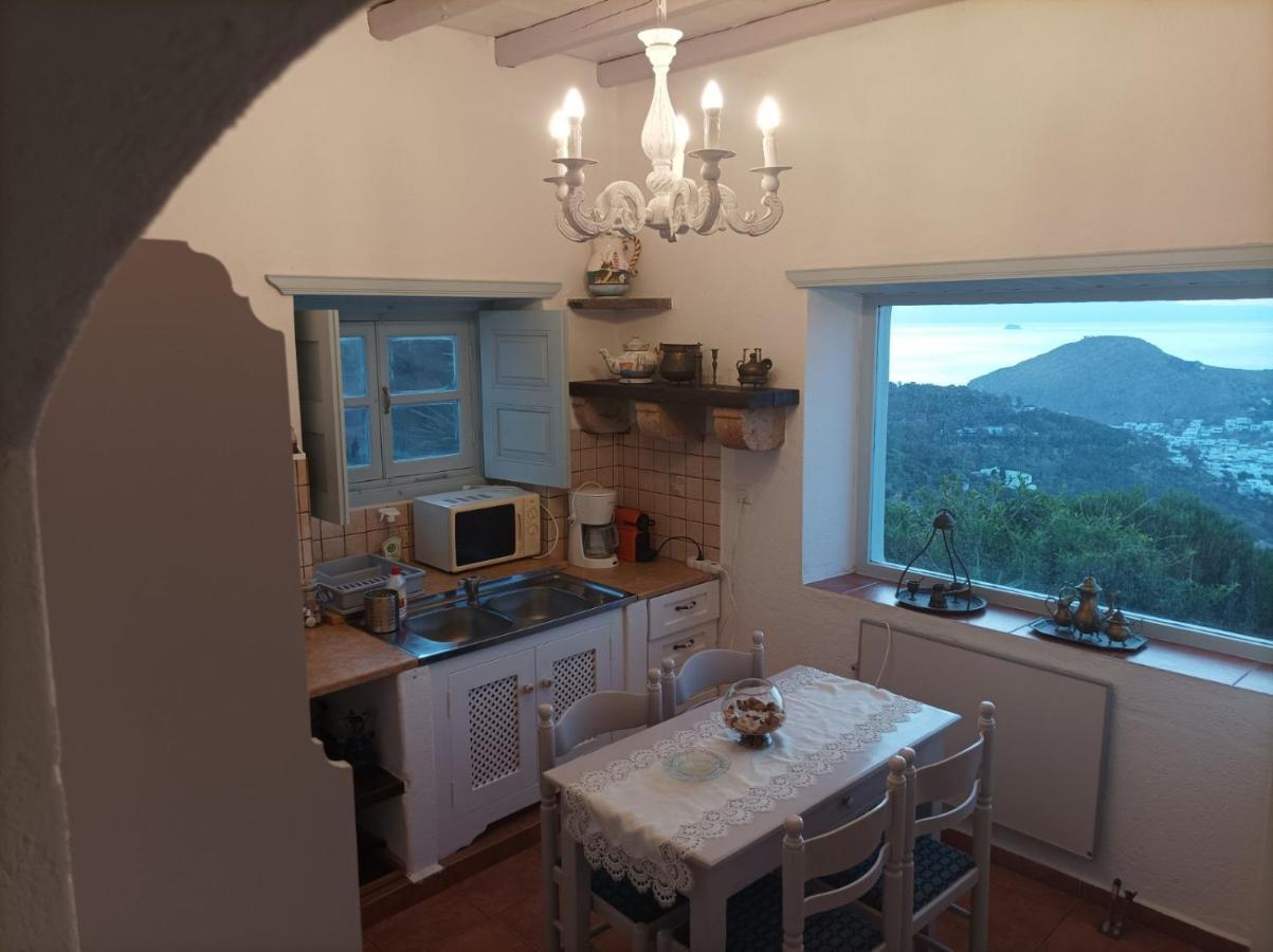 Patmos Chora Traditional Villa Genadio Экстерьер фото